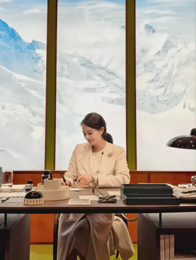 0块新表最让人心动！-下篇我带直男逛瑞士表展：这10(图23)
